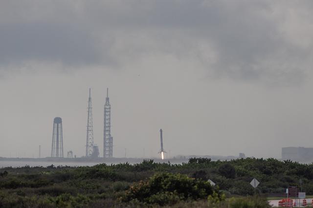 NASA image: Psyche Liftoff
