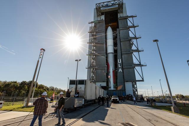 NASA image: CLPS PM-1 Astrobotic/ULA Rollout for Launch