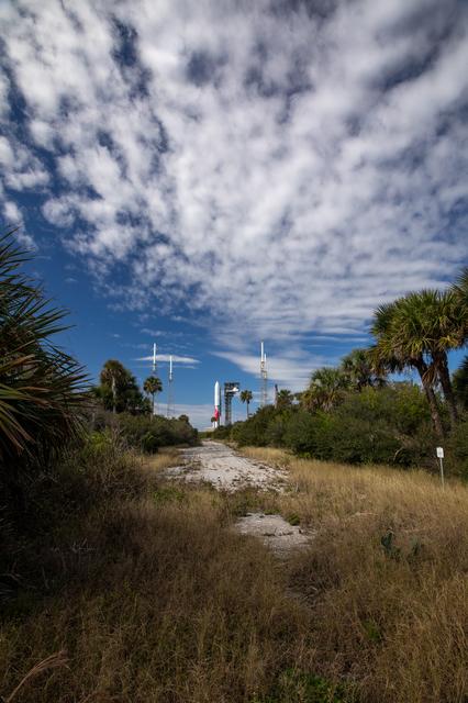 NASA image: CLPS PM-1 Astrobotic/ULA Rollout for Launch