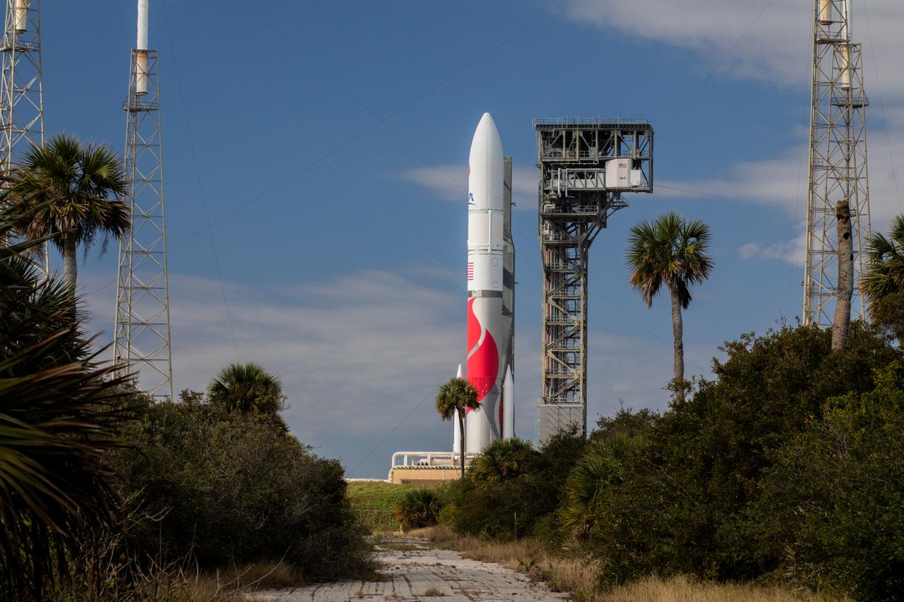 On Friday, Jan. 5, 2024, United Launch Alliance’s Vulcan rocket carrying Astrobotic’s Peregrine lunar lander is rolled out of the Vertical Integration Facility to the launch pad at Space Launch Complex 41 on Cape Canaveral Space Force Station in Florida in advance of a planned lift off at 2:18 a.m. EST Monday, Jan. 8, 2024. Astrobotic’s Peregrine Mission One will carry NASA and commercial payloads to the Moon to study the lunar exosphere, thermal properties, and hydrogen abundance of the lunar regolith, magnetic fields, and the radiation environment of the lunar surface.