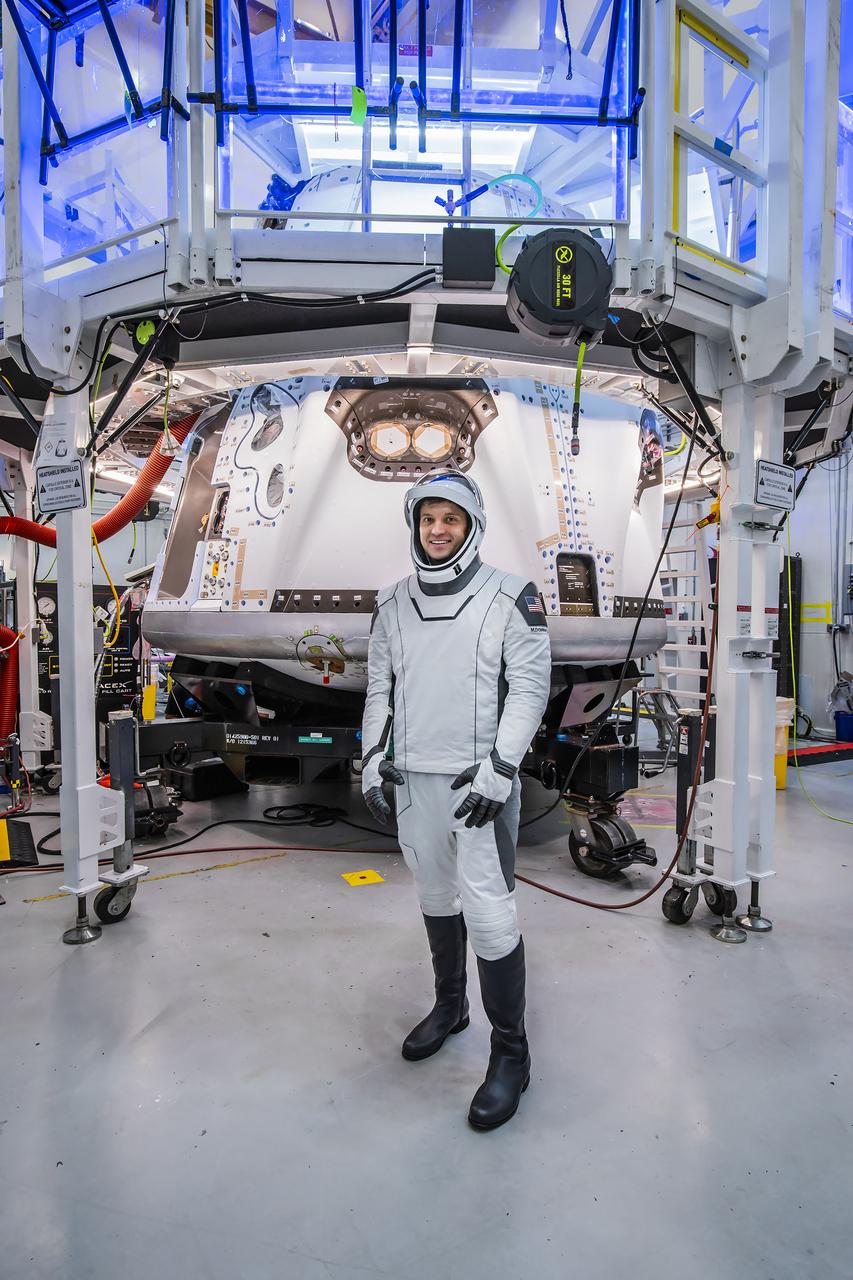 NASA astronaut Matthew Dominick, commander of NASA’s SpaceX Crew-8 mission, is suited up to participate in a Crew Equipment Interface Test (CEIT) at Cape Canaveral Space Force Station in Florida on Friday, Jan. 12, 2024. During the CEIT, the astronauts practice launch and docking in a high-fidelity simulator and getting into position inside SpaceX’s Dragon capsule. As part of the agency’s Commercial Crew Program, Crew-8 marks the ninth human spaceflight mission supported by a SpaceX Dragon spacecraft and the eighth crew rotation mission to International Space Station. Crew-8 will launch on a SpaceX Falcon 9 rocket from Launch Complex 39A at NASA’s Kennedy Space Center in Florida no earlier than mid-February 2024.
