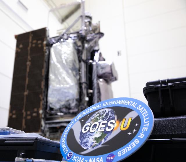 NASA image: GOES-U Unboxing, Lift to Vertical, Move to Stand