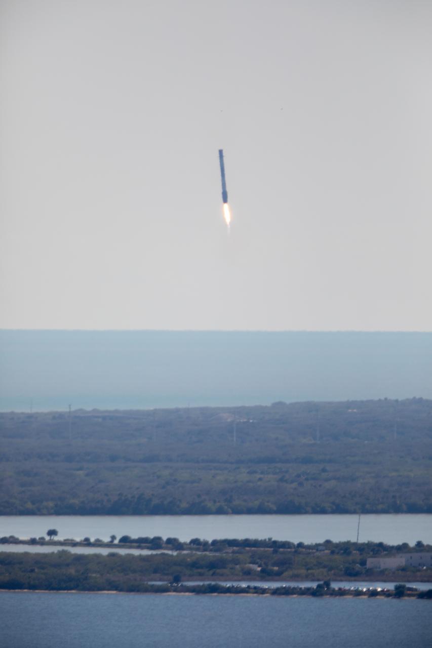 Following liftoff of Northrup Grumman's 20th commercial resupply services mission for NASA, the first stage of a SpaceX Falcon 9 rocket returns to Landing Zone 1. Launch of Northrop Grumman's Cygnus resupply spacecraft atop Falcon 9 occurred at 12:07 p.m. EST on Tuesday, Jan. 30 from Launch Complex 40 at Cape Canaveral Space Force Station in Florida.