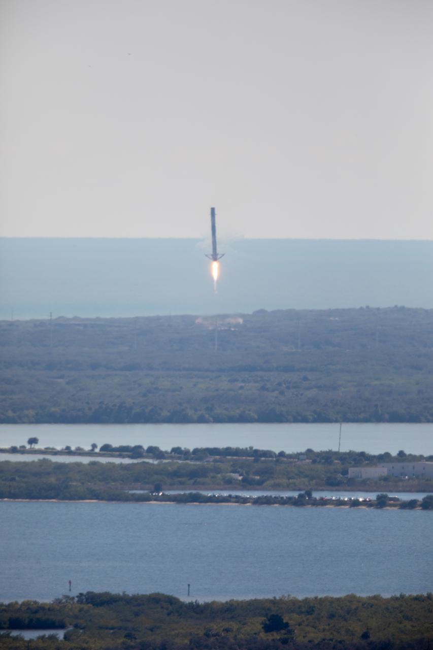 Following liftoff of Northrup Grumman's 20th commercial resupply services mission for NASA, the first stage of a SpaceX Falcon 9 rocket returns to Landing Zone 1. Launch of Northrop Grumman's Cygnus resupply spacecraft atop Falcon 9 occurred at 12:07 p.m. EST on Tuesday, Jan. 30 from Launch Complex 40 at Cape Canaveral Space Force Station in Florida.