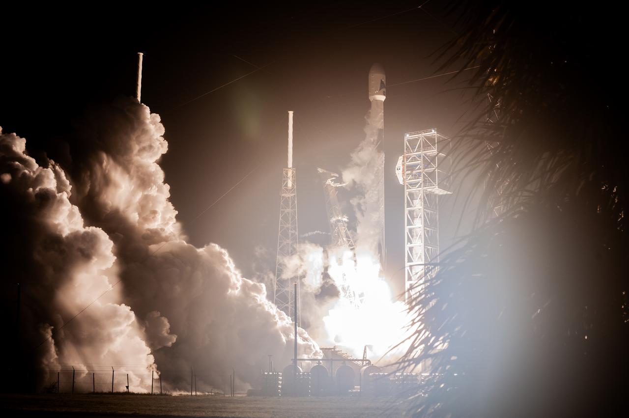 NASA’s PACE (Plankton, Aerosol, Cloud, ocean Ecosystem) spacecraft, atop a SpaceX Falcon 9 rocket, successfully lifts off from Space Launch Complex 40 at Cape Canaveral Space Force Station in Florida at 1:33 a.m. EST Thursday, Feb. 8. PACE is NASA’s newest earth-observing satellite that will help increase our understanding of Earth’s oceans, atmosphere, and climate by delivering hyperspectral observations of microscopic marine organisms called phytoplankton, as well new data on clouds and aerosols.