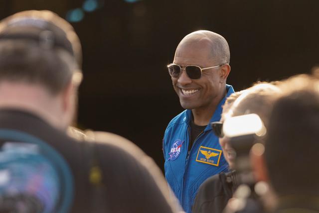 URT-11 NASA & Navy Joint Press Conference