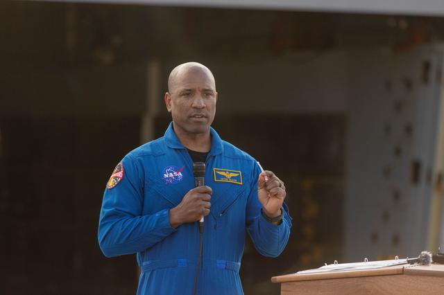 NASA image: URT-11 NASA & Navy Joint Press Conference