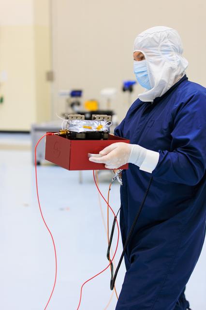 NASA image: NASA’s Europa Clipper Solar Array Antenna Install