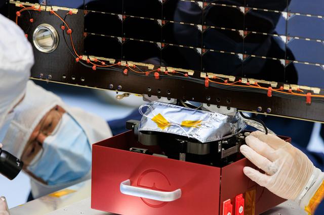 NASA image: NASA’s Europa Clipper Solar Array Antenna Install