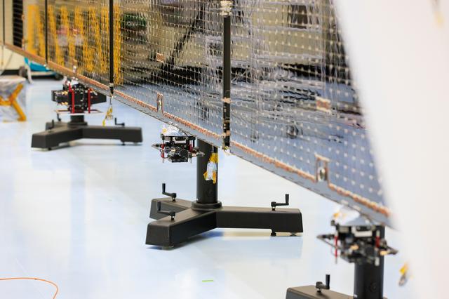 NASA image: NASA’s Europa Clipper Solar Array Antenna Install