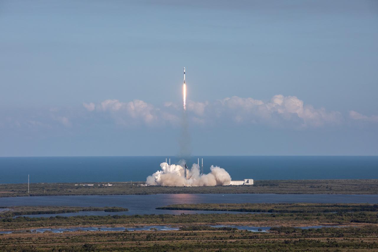 A SpaceX Falcon 9 rocket soars upward after its liftoff from Space Launch Complex 40 at Cape Canaveral Space Force Station in Florida at 4:55 p.m. EDT on Thursday, March 21, on the company’s 30th Commercial Resupply Services mission for the agency to the International Space Station. Dragon will deliver more than 6,200 pounds of cargo, including a variety of NASA and partner research including a look at plant metabolism in space and a set of new sensors for free-flying Astrobee robots to provide 3D mapping capabilities. Other studies include a fluid physics study that could benefit solar cell technology and a university project from CSA (Canadian Space Agency) that will monitor sea ice and ocean conditions. The spacecraft is expected to spend about a month attached to the orbiting outpost before it returns to Earth with research and return cargo, splashing down off the coast of Florida.