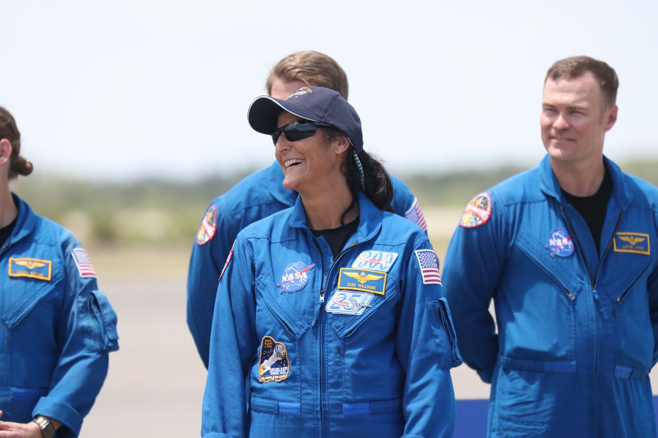 NASA astronaut Suni Williams delivers remarks to members of the news media at the Launch and Landing Facility at NASA’s Kennedy Space Center in Florida following her arrival for the agency’s Boeing Crew Flight Test. As part of the agency’s Commercial Crew Program, Williams is joined by NASA astronaut Butch Wilmore as the first crew to launch aboard Boeing’s Starliner spacecraft atop a United Launch Alliance Atlas V rocket from Space Launch Complex-41 at Cape Canaveral Space Force Station in Florida. Liftoff is scheduled for 10:34 p.m. ET on Monday, May 6.