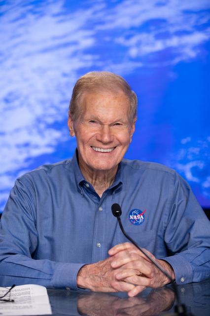 NASA image: CCP Boeing CFT Prelaunch News Conference