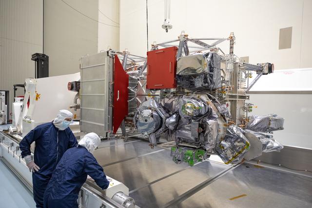 NASA image: Europa Clipper Spacecraft Unboxing