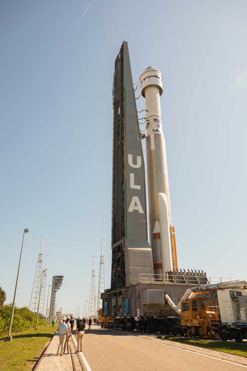 Boeing’s Starliner spacecraft atop the United Launch Alliance Atlas V rocket rolls out from the Vertical Integration Facility to the launch pad of Space Launch Complex-41 at Cape Canaveral Space Force Station in Florida on Thursday, May 30, 2024, ahead of NASA’s Boeing Crew Flight Test. As part of the agency’s Commercial Crew Program, NASA astronauts Butch Wilmore and Suni Williams are the first to launch to the International Space Station aboard Boeing’s Starliner spacecraft. Liftoff is scheduled for 12:25 p.m. ET on Saturday, June 1. 