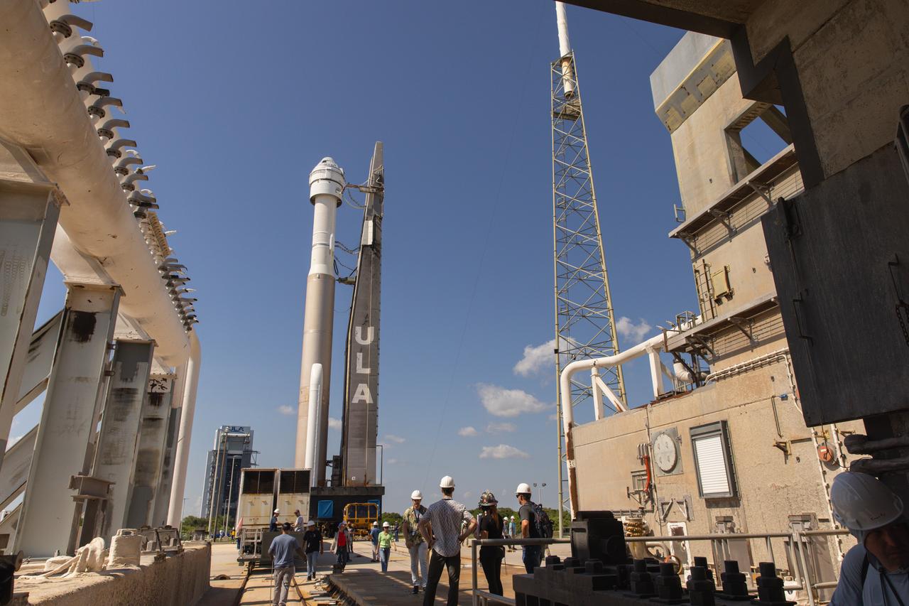 Boeing’s Starliner spacecraft atop the United Launch Alliance Atlas V rocket rolls out from the Vertical Integration Facility to the launch pad of Space Launch Complex-41 at Cape Canaveral Space Force Station in Florida on Thursday, May 30, 2024, ahead of NASA’s Boeing Crew Flight Test. As part of the agency’s Commercial Crew Program, NASA astronauts Butch Wilmore and Suni Williams are the first to launch to the International Space Station aboard Boeing’s Starliner spacecraft. Liftoff is scheduled for 12:25 p.m. ET on Saturday, June 1.