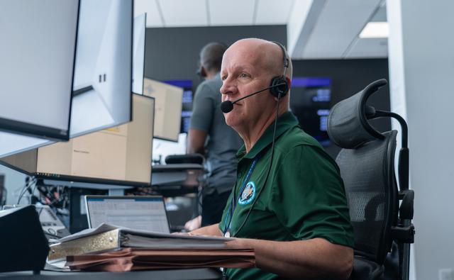 NASA image: LSP Personnel Rehearse GOES-U Launch at SpaceX Hangar X