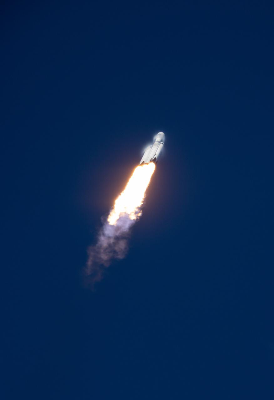 A SpaceX Falcon Heavy rocket carrying the National Oceanic and Atmospheric Administration (NOAA) GOES-U (Geostationary Operational Environmental Satellite U) launches from Launch Complex 39A at NASA’s Kennedy Space Center in Florida on Tuesday, June 25, 2024. The GOES-U satellite is the final satellite in the GOES-R series, which serves a critical role in providing continuous coverage of the Western Hemisphere, including monitoring tropical systems in the eastern Pacific and Atlantic oceans. 