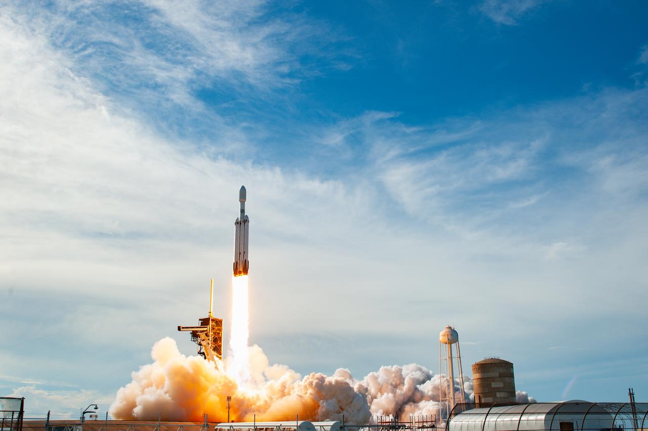 A SpaceX Falcon Heavy rocket carrying the National Oceanic and Atmospheric Administration (NOAA) GOES-U (Geostationary Operational Environmental Satellite U) lifts off from Launch Complex 39A at NASA’s Kennedy Space Center in Florida on Tuesday, June 25, 2024. The GOES-U satellite is the final satellite in the GOES-R series, which serves a critical role in providing continuous coverage of the Western Hemisphere, including monitoring tropical systems in the eastern Pacific and Atlantic oceans.