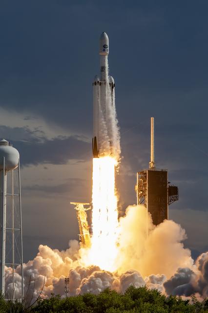 NASA image: NASA's SpaceX GOES-U Launch