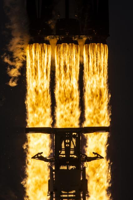 NASA image: NASA's SpaceX GOES-U Launch