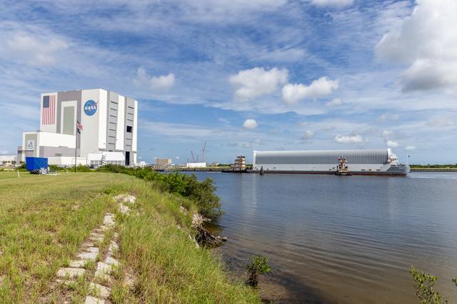 Artemis II Core Stage Arrival