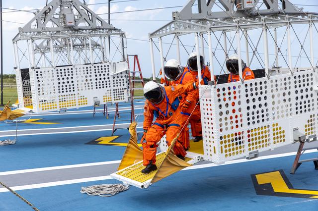 NASA image: ISVV-1 Artemis Emergency Egress Demonstration