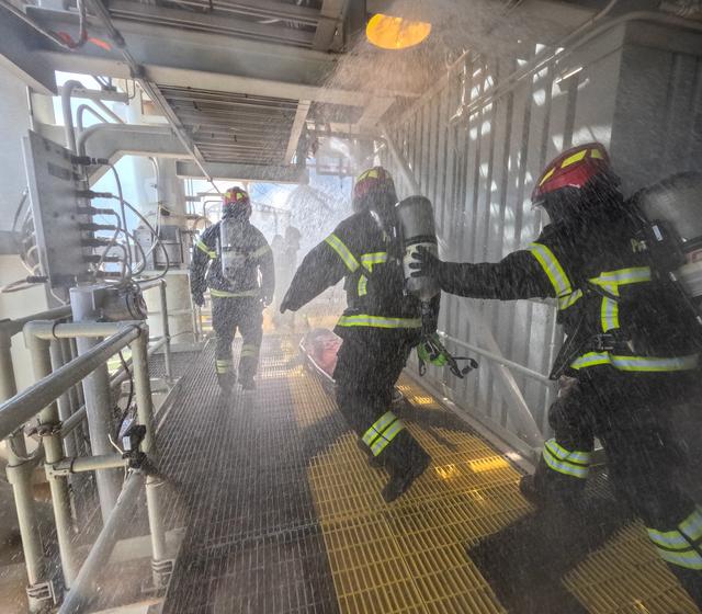 NASA image: ISVV-1 Artemis Emergency Egress Demonstration