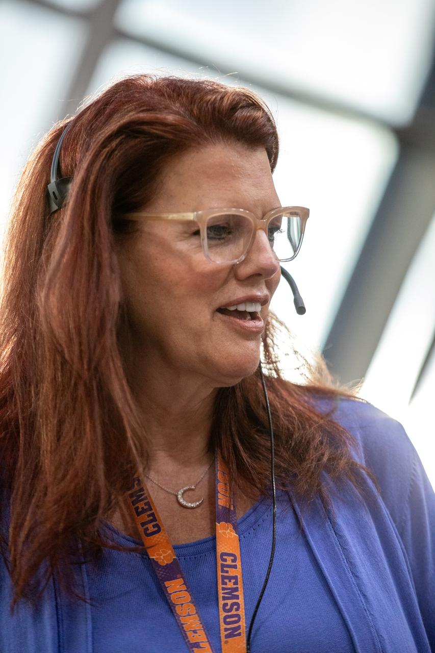 Charlie Blackwell-Thompson, Artemis launch director, Exploration Ground Systems at NASA’s Kennedy Space Center in Florida, participates in an emergency escape or egress demonstration simulation for the Artemis II mission inside Firing Room 1 in the Launch Control Center at NASA’s Kennedy on Monday, Aug. 12, 2024. Other members of the closeout crew, pad rescue team, and the Exploration Ground Systems Program performed emergency egress demonstrations during a series of integrated system verification tests at Launch Pad 39B in preparation for the Artemis II launch.