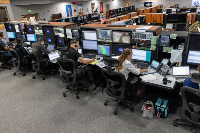 NASA image: ISVV-1 Artemis Emergency Egress Demonstration