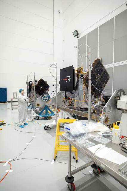 NASA image: ESCAPADE Unboxed at Astrotech