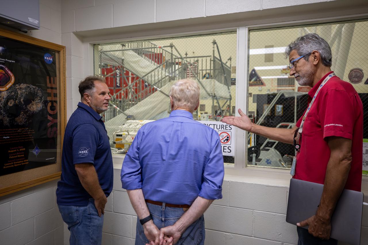 NASA Administrator Bill Nelson visits the agency’s Europa Clipper spacecraft inside the Payload Hazardous Servicing Facility at NASA’s Kennedy Space Center in Florida on Thursday, Aug. 29, 2024. Scheduled to launch later this year, Europa Clipper will embark on a 1.8-billion-mile (2.6-billion-kilometer) journey to Jupiter. It is the largest spacecraft NASA has developed for a planetary mission. Set to arrive in April 2030, it will study the gas giant’s icy moon, Europa, to determine its potential to support life.