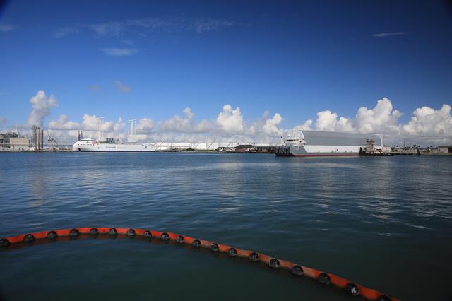 NASA image: ESM-3 Arrival at KSC