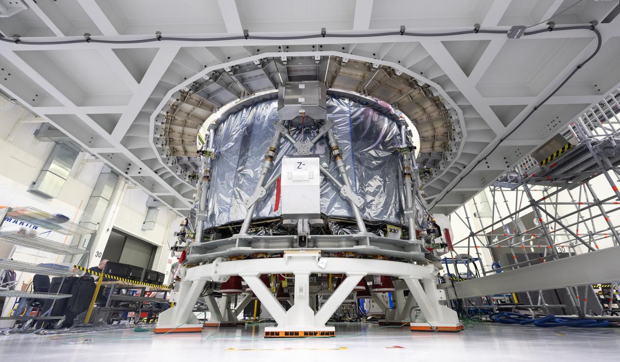 The transport carrier containing the European Service Module for NASA’s Artemis III mission arrives at the Neil A. Armstrong Operations and Checkout Building at NASA’s Kennedy Space Center in Florida on Tuesday, Sept. 3, 2024. The European Service Module, which is assembled by Airbus in Bremen, Germany, from parts made in 10 European countries and the United States, acts as the driving force behind Orion for deep space exploration, providing essential propulsion, thermal control, and electrical power.