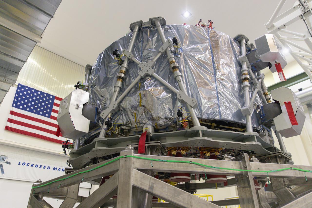 Teams from NASA, ESA (European Space Agency), and Airbus prepare to integrate European Service Module 3 to the crew module adapter on Tuesday, Sept. 17, 2024, inside the Neil A. Armstrong Operations and Checkout Building at NASA’s Kennedy Space Center in Florida. The integrated hardware provides propulsion, electrical power, and other important elements for the Orion spacecraft’s Artemis III campaign to the lunar South Pole region of the Moon. 