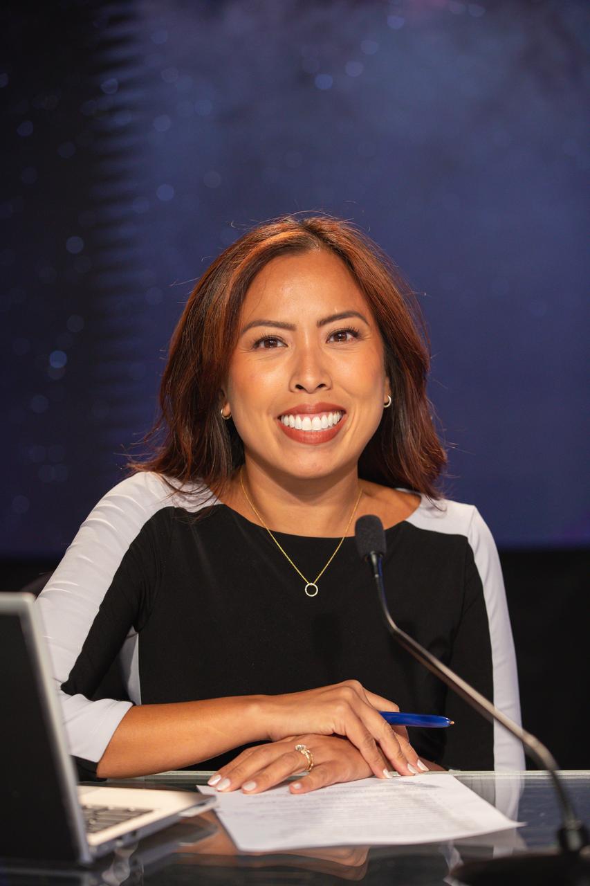 Megan Cruz, NASA Communications, participates in a prelaunch news conference at NASA’s Kennedy Space Center in Florida on Friday, Sept. 27, 2024, ahead of the agency’s SpaceX Crew-9 launch. NASA astronaut Nick Hague and Roscosmos cosmonaut Aleksandr Gorbunov will launch to the International Space Station aboard SpaceX’s Dragon spacecraft and Falcon 9 rocket. Launch is targeted for 1:17 p.m. EDT Sept. 28, 2024, from Space Launch Complex-40 at Cape Canaveral Space Force Station in Florida. Crew-9 is the ninth crew rotation mission with SpaceX to the space station as part of the agency’s Commercial Crew Program.