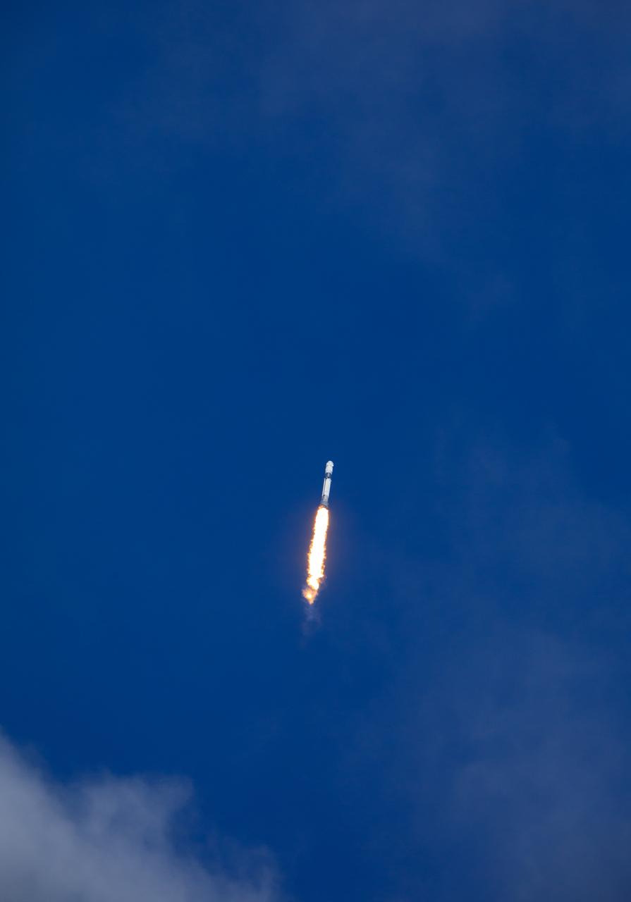 A SpaceX Falcon 9 rocket carrying the company's Dragon spacecraft lifts off on NASA’s SpaceX Crew-9 mission to the International Space Station with NASA astronaut Nick Hague and Roscosmos cosmonaut Aleksandr Gorbunov aboard Saturday, Sept. 28, 2024, from Space Launch Complex-40 at Cape Canaveral Space Force Station in Florida.  Crew-9 is the ninth crew rotation mission of the SpaceX Dragon spacecraft and Falcon 9 rocket to the space station as part of the agency’s Commercial Crew Program. Hague and Gorbunov launched at 1:17 p.m. EDT to begin a mission aboard the orbital outpost lasting about five months.
