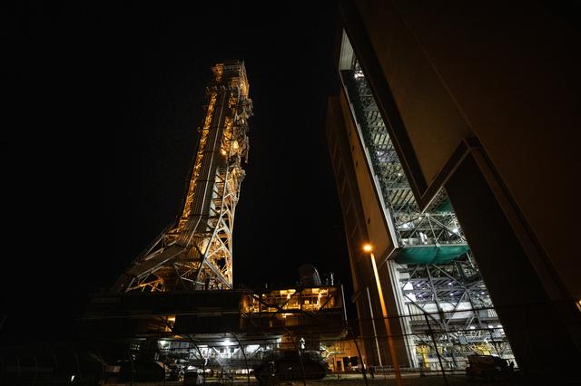 Artemis II Mobile Launcher Rollback