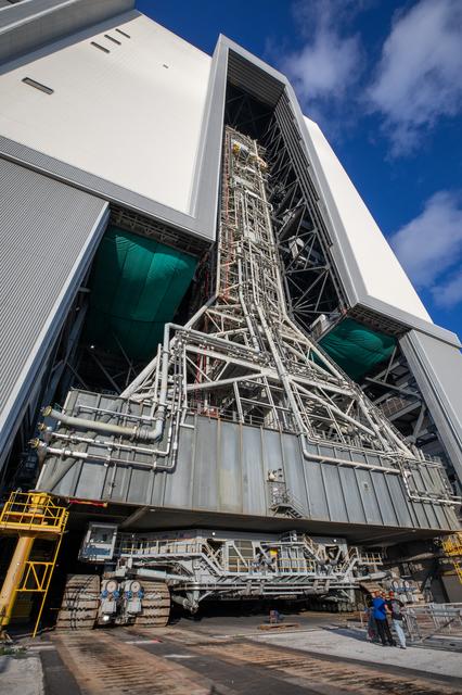 NASA image: Artemis II Mobile Launcher Rollback to VAB