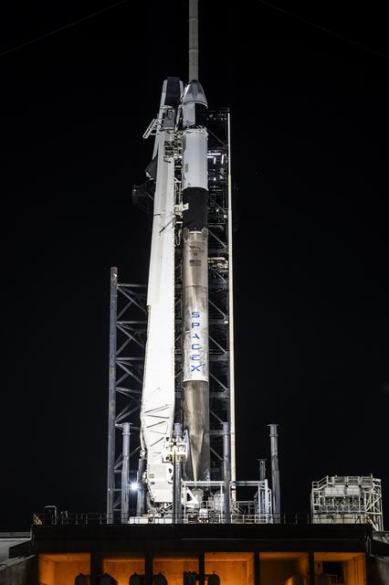 NASA image: NASA's SpaceX CRS-31 Vertical at LC-39A