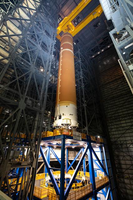 NASA image: Artemis II Core Stage Move to VAB High Bay 2