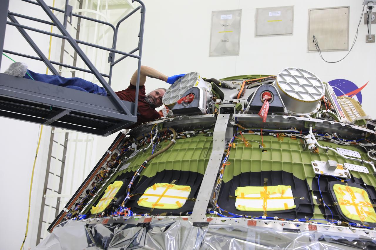 The Artemis I Orion crew module, now known as the Orion Environmental Test Article (ETA), arrives to NASA’s Kennedy Space Center in Florida on Saturday, Dec. 21, 2024, following an 11-month test campaign at NASA’s Neil Armstrong Test Facility in Sandusky, Ohio. The ETA will undergo propulsion functional testing at Kennedy’s Multi Payload Processing Facility. The ETA splashed down in the Pacific Ocean on Sunday, Dec. 11, 2022, following its journey around the Moon during the Artemis I mission.