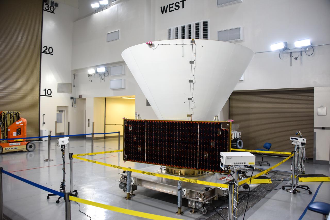 NASA’s SPHEREx (Spectro-Photometer for the History of the Universe, Epoch of Reionization and Ices Explorer), a space telescope, is situated on a work stand ahead of prelaunch operations at the Astrotech Processing Facility at Vandenberg Space Force Base in California on Friday, Jan. 17, 2025. SPHEREx will enter a polar orbit around Earth and create a 3D map of the entire sky, gathering information about millions of galaxies for scientists to study what happened after the big bang, the history of galaxy evolution, and the origins of water in planetary systems in our galaxy. SPHEREx will launch aboard a SpaceX Falcon 9 rocket in late February 2025.