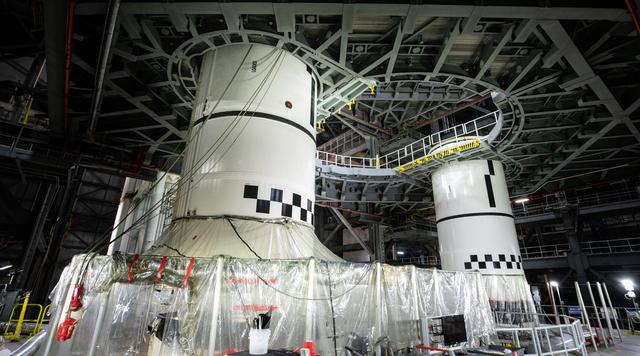 NASA image: Artemis II Stacking Left Center