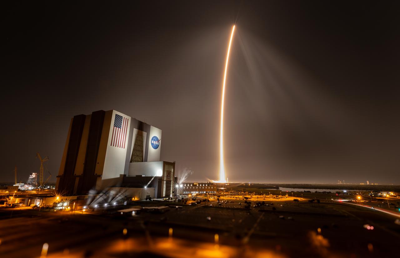 Creating a golden streak in the night sky, a SpaceX Falcon 9 rocket carrying Intuitive Machines’ Nova-C lunar lander (IM-2) soars upward after liftoff from Launch Complex 39A at NASA’s Kennedy Space Center in Florida at 7:16 p.m. EST Wednesday, Feb. 26 as part of NASA’s CLPS (Commercial Lunar Payload Services) initiative. The IM-2 launch is carrying NASA science, technology demonstrations, and other commercial payloads to Mons Mouton, a lunar plateau to advance our understanding of the Moon and planetary processes, while paving the way for future crewed missions.