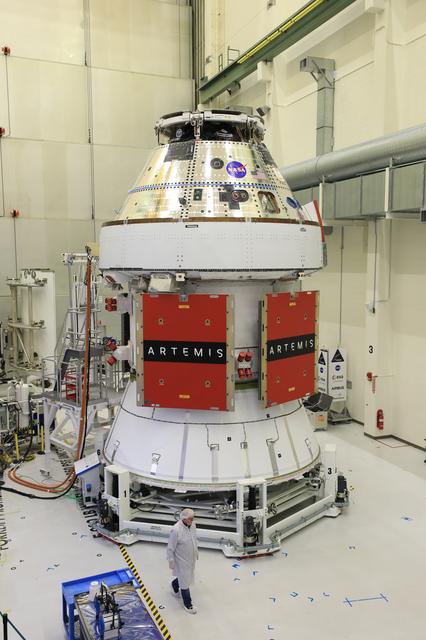 NASA image: Orion SAW Install