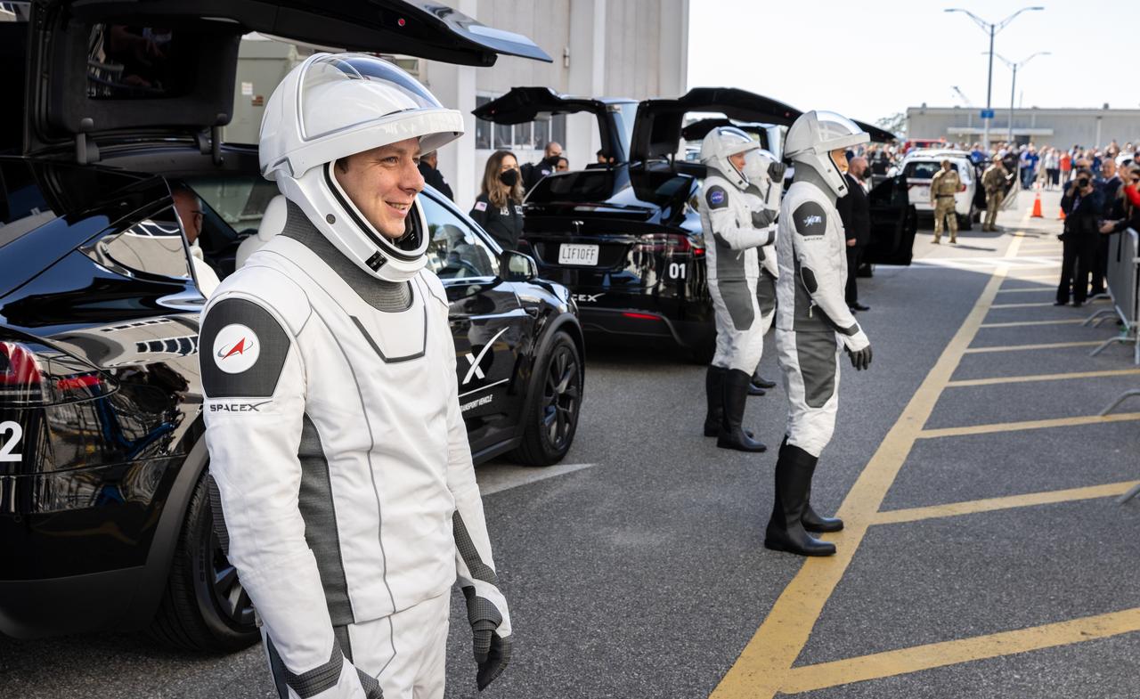 NASA’s SpaceX Crew-10 crew members wave to family and friends as they prepare to depart the Neil A. Armstrong Operations and Checkout Building at the agency’s Kennedy Space Center in Florida for nearby Launch Complex 39A for launch of Crew-10 on Wednesday, March 12, 2025. NASA astronauts Anne McClain and Nichole Ayers, along with JAXA (Japan Aerospace Exploration Agency) astronaut Takuya Onishi and Roscosmos cosmonaut Kirill Peskov are scheduled to lift off aboard SpaceX’s Dragon spacecraft and Falcon 9 rocket at 7:48 p.m. EDT. Crew-10 is the 10th crew rotation mission with SpaceX to the space station as part of the agency’s Commercial Crew Program.