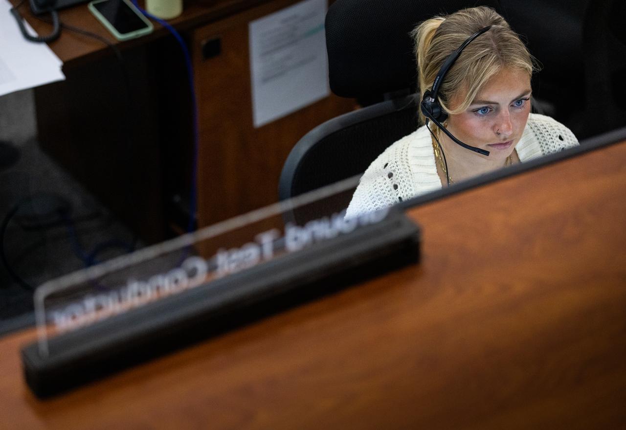 Members of the Artemis launch team participate in an Artemis II launch countdown simulation inside Firing Room 1 in the Launch Control Center at NASA’s Kennedy Space Center in Florida on Thursday, May 8, 2025. The simulations go through launch day scenarios to help launch team members test software and make adjustments if needed during countdown operations. Artemis II is the first crewed flight under NASA’s Artemis campaign and is another step toward missions on the lunar surface and helping the agency prepare for future human missions to Mars.