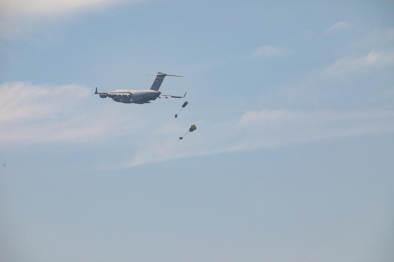Teams with NASA and the Department of Defense (DoD) rehearse recovery procedures for an ascent abort scenario off the coast of Florida near the agency’s Kennedy Space Center on Thursday, June 12, 2025. Utilizing mannequin crew members inside the Crew Module Test Article (CMTA) – a full-scale mockup of the Orion spacecraft – the simulations practiced abort timelines and joint NASA and DoD recovery procedures supported by Artemis II launch and flight control teams, as NASA prepares to send four astronauts around the Moon and back next year as part of the agency’s first crewed Artemis mission.