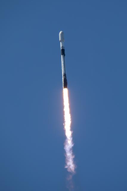 NASA image: NASA/SpaceX TRACERS Launch